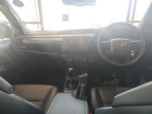 Toyota Hilux 2.8 GD-6 RB Legend 55 automaticE/CAB - Image 6