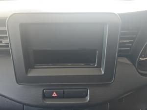 Toyota Rumion 1.5 S - Image 12
