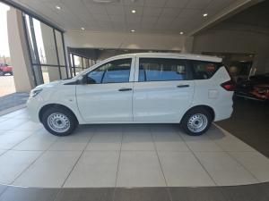 Toyota Rumion 1.5 S - Image 21