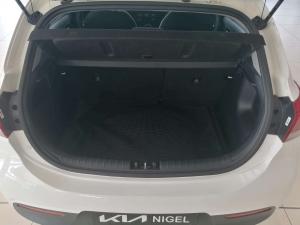 Kia RIO 1.4 LX automatic 5-Door - Image 6