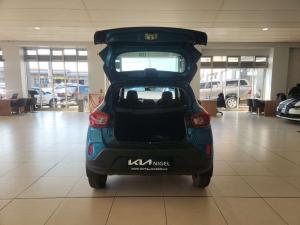 Renault Kwid 1.0 Expression / Life 5-Door - Image 5