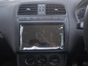 Volkswagen Polo Vivo hatch 1.4 - Image 13