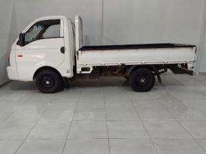 Hyundai H-100 Bakkie 2.6D deck (aircon) - Image 2