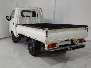 Hyundai H-100 Bakkie 2.6D deck (aircon) - Image 3