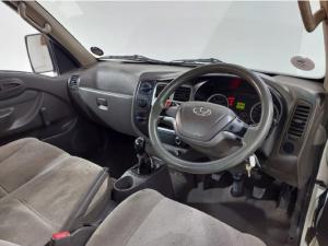 Hyundai H-100 Bakkie 2.6D deck (aircon) - Image 5