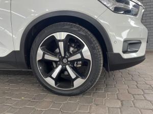 Volvo XC40 T3 Momentum - Image 10