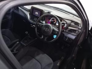 Toyota Starlet 1.5 XS manual - Image 6