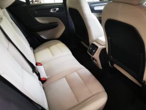 Volvo XC40 B4 Plus Dark - Image 6