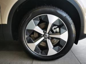 Volvo XC40 B4 Plus Dark - Image 8