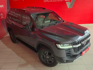 Toyota Land Cruiser 300 3.3D GR-Sport - Image 8