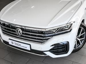 Volkswagen Touareg V6 TDI Executive R-Line - Image 3