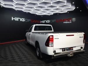 Toyota Hilux 2.0 single cab S (aircon) - Image 4