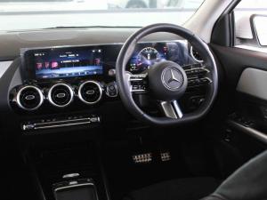 Mercedes-Benz GLA GLA200 Progressive - Image 15