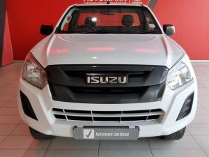 Isuzu D-Max Gen 6 250 single cab Fleetside safety - Image 2