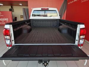 Isuzu D-Max Gen 6 250 single cab Fleetside safety - Image 8
