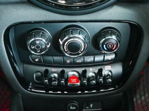 MINI Clubman Cooper Clubman - Image 11