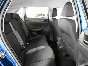 Volkswagen Polo hatch 1.0TSI Life manual - Image 13