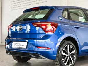 Volkswagen Polo hatch 1.0TSI Life manual - Image 16