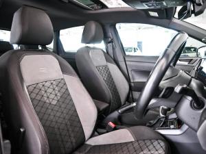 Volkswagen Polo hatch 1.0TSI R-Line - Image 12