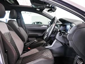 Volkswagen Polo hatch 1.0TSI R-Line - Image 13