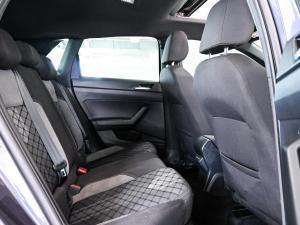 Volkswagen Polo hatch 1.0TSI R-Line - Image 15
