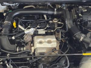 Ford EcoSport 1.0T Titanium auto - Image 9