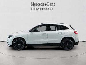 Mercedes-Benz GLA GLA200d Progressive - Image 4