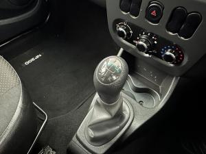 Nissan NP200 1.6 Safety PackS/C - Image 3