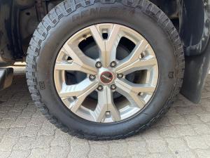 Isuzu D-Max 3.0TD double cab LS 4x4 auto - Image 12