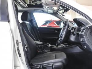 BMW 1 Series 120i 5-door auto - Image 16