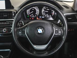 BMW 1 Series 120i 5-door auto - Image 9
