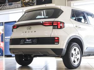 Hyundai Venue 1.2 Premium - Image 21