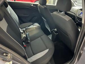 Hyundai i20 1.2 Motion - Image 11