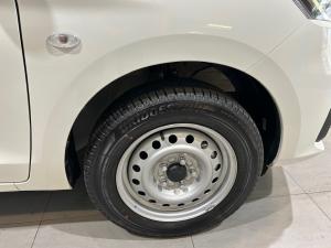 Suzuki Ertiga 1.5 GA - Image 4