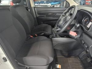 Suzuki Ertiga 1.5 GA - Image 12