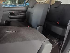 Suzuki Ertiga 1.5 GA - Image 18