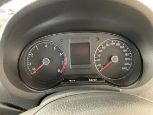 Volkswagen Polo Vivo hatch 1.4 Trendline - Image 11