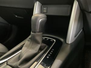 Toyota Corolla Cross 1.8 Hybrid XS - Image 13