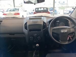 Isuzu D-Max Gen 6 250c single cab Fleetside - Image 6
