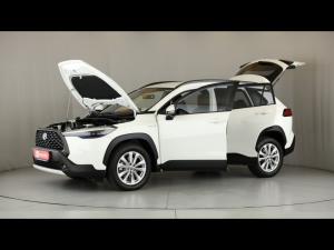 Toyota Corolla Cross 1.8 Hybrid XS - Image 12
