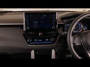 Toyota Corolla Cross 1.8 Hybrid XS - Image 24