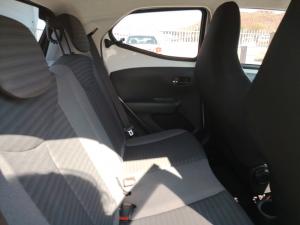 Toyota Aygo 1.0 - Image 18