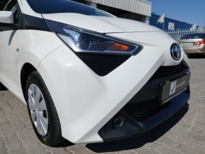 Toyota Aygo 1.0 - Image 23