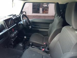 Suzuki Jimny 1.5 GLX AllGrip 3-door manual - Image 7