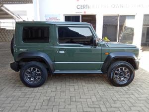 Suzuki Jimny 1.5 GLX AllGrip 3-door manual - Image 3