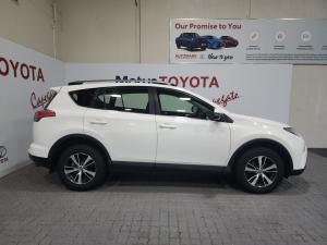 Toyota RAV4 2.0 GX - Image 3