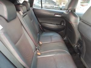 Toyota Corolla Cross 1.8 Hybrid GR-Sport - Image 11