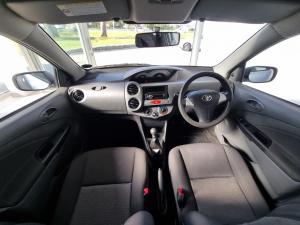 Toyota Etios sedan 1.5 Sprint - Image 6