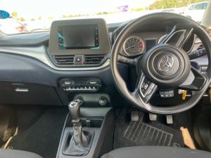 Toyota Starlet 1.5 XS manual - Image 6