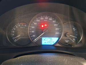 Toyota Corolla Quest 1.8 Plus manual - Image 10